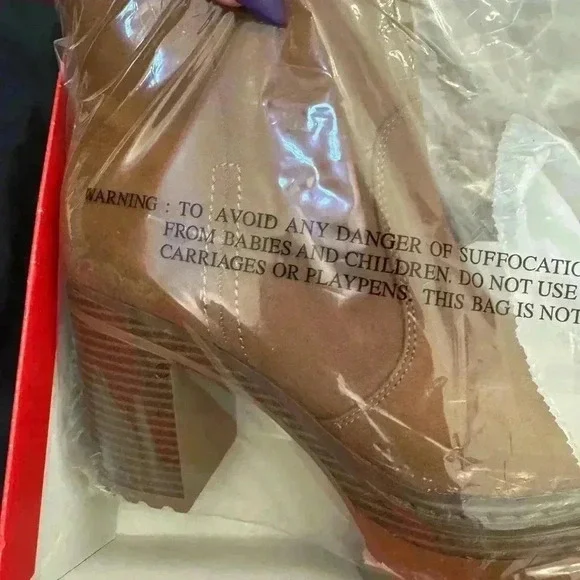 belk Red Heeled Boots - Picture 3 of 3